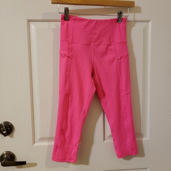 ZYIA hot pink light n tight hiRise crop zips size 2 - Picture 1 of 10